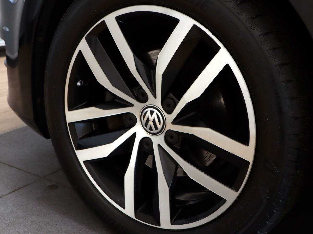 Volkswagen Golf, 2013 - Фото №22