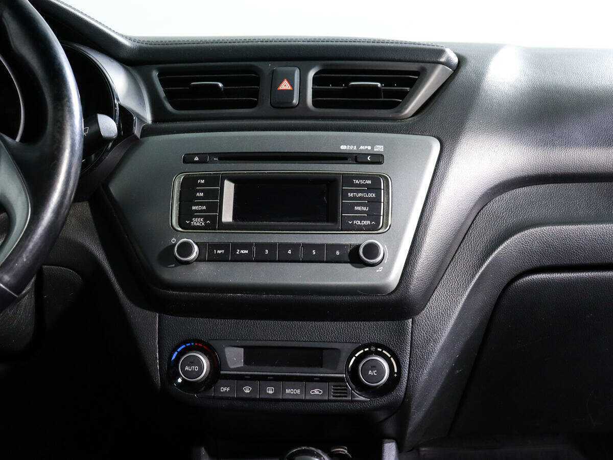 Kia Rio, 2016 - Фото №12