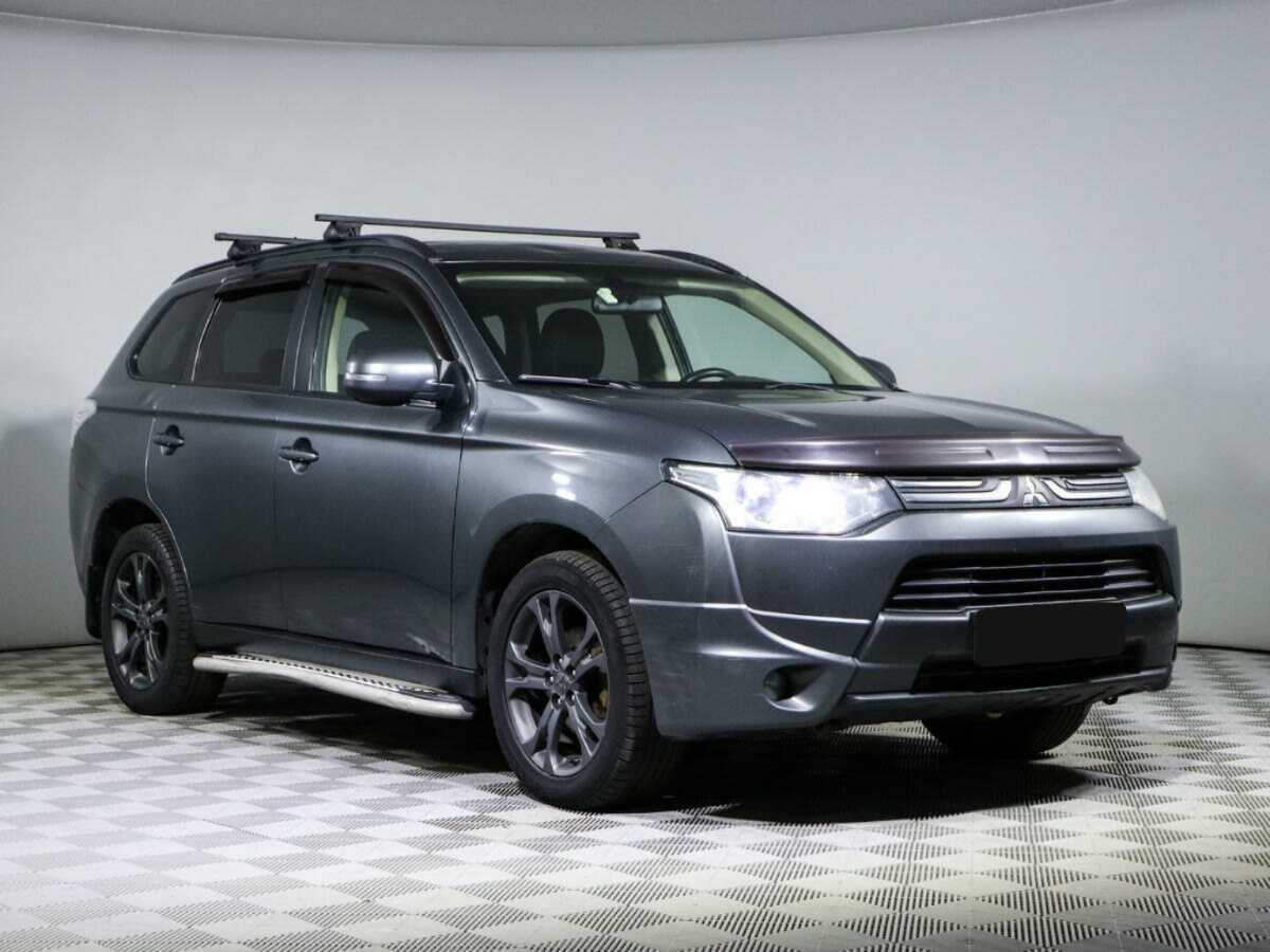 Mitsubishi Outlander, 2013 - Фото №2