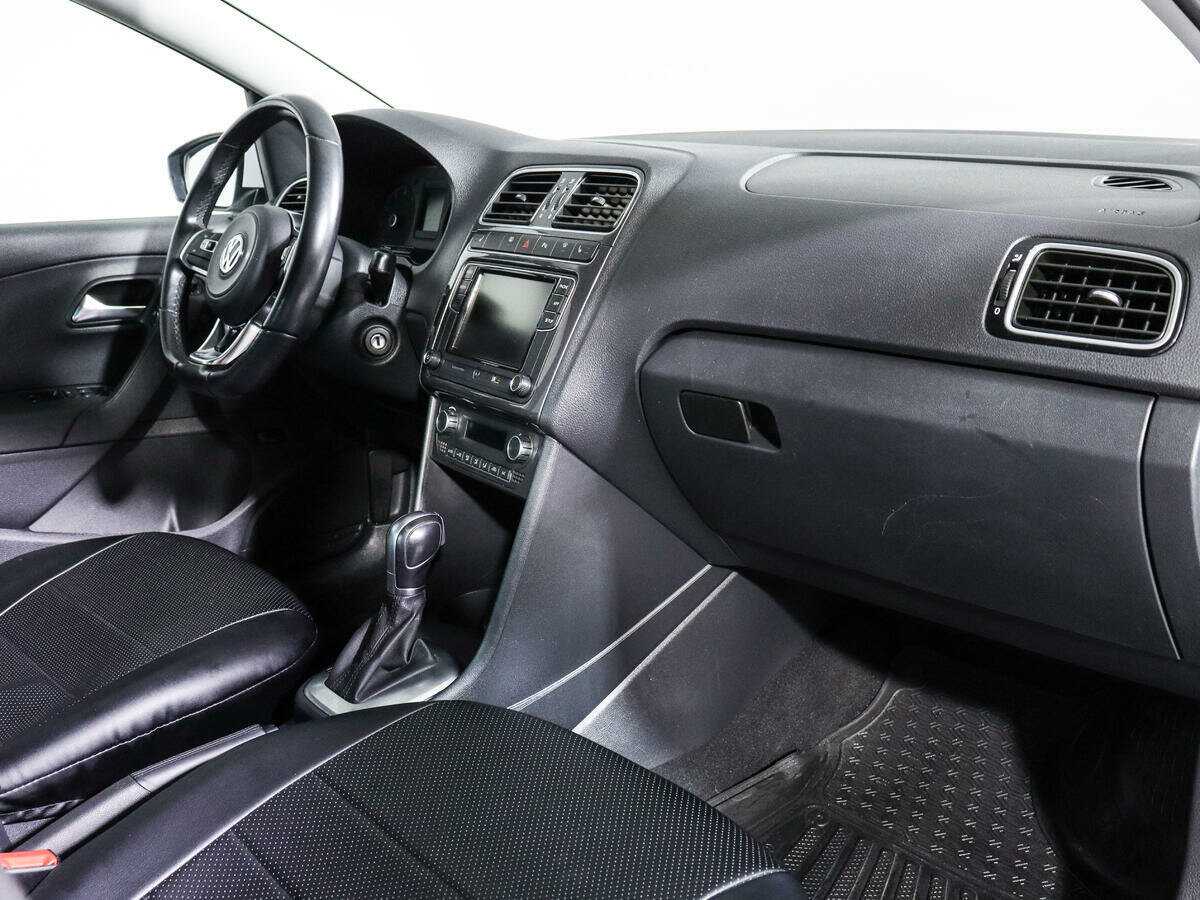 Volkswagen Polo, 2018 - Фото №8