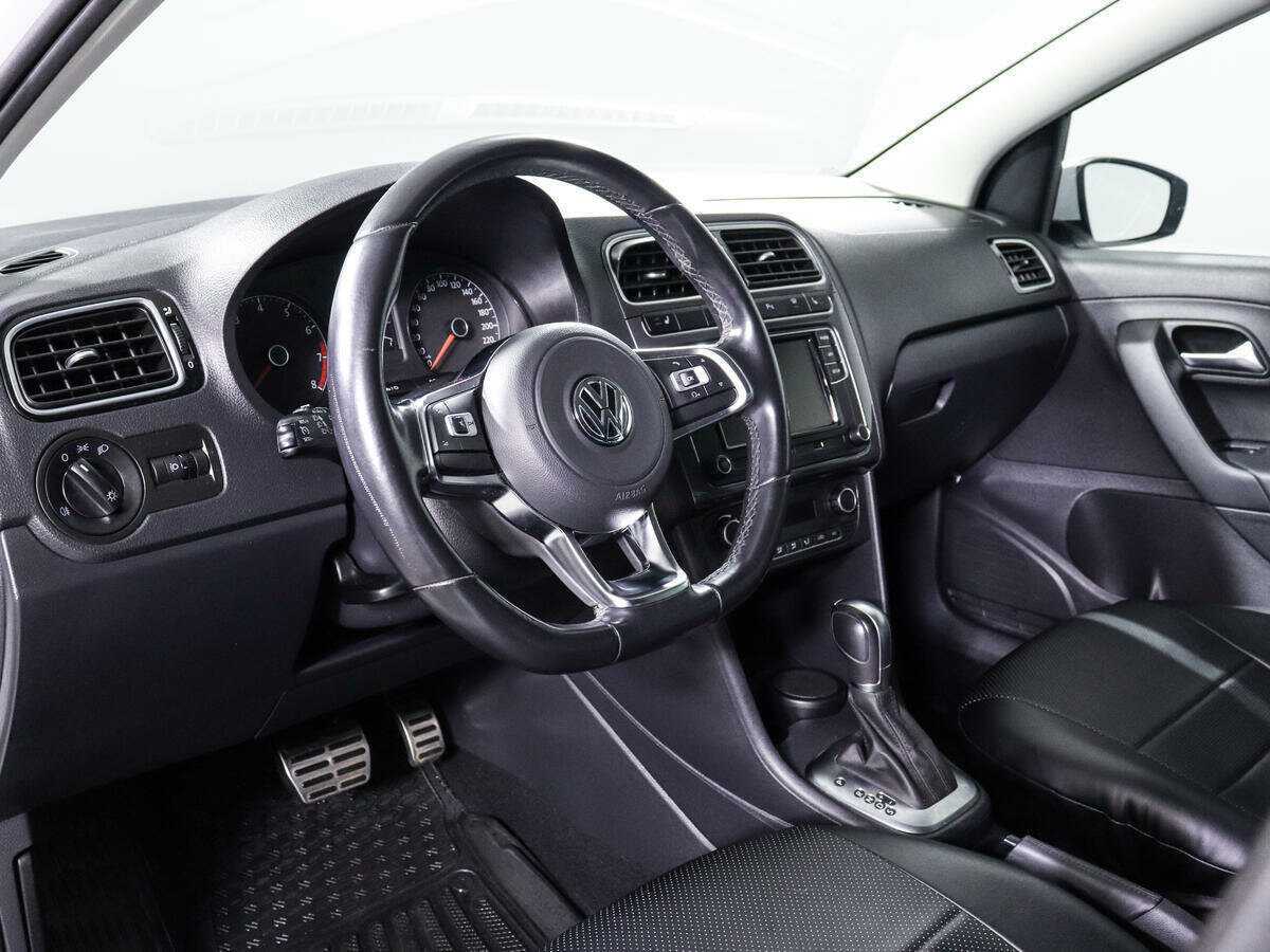 Volkswagen Polo, 2018 - Фото №13