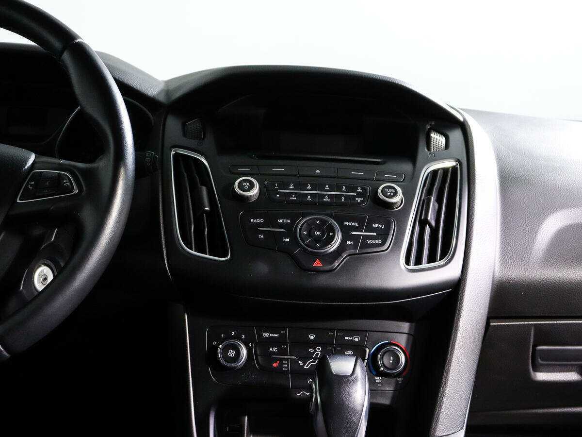 Ford Focus, 2018 - Фото №6