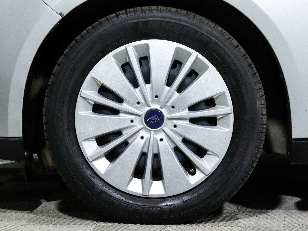Ford Focus, 2018 - Фото №14