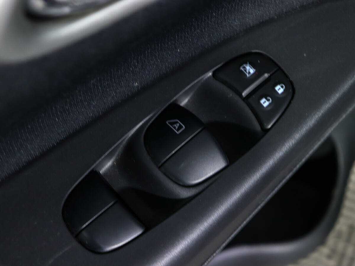 Nissan Sentra, 2015 - Фото №14