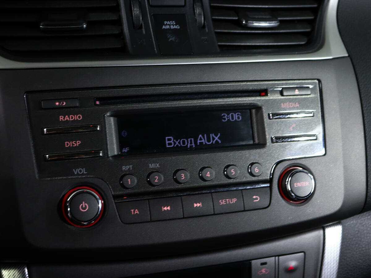 Nissan Sentra, 2015 - Фото №17