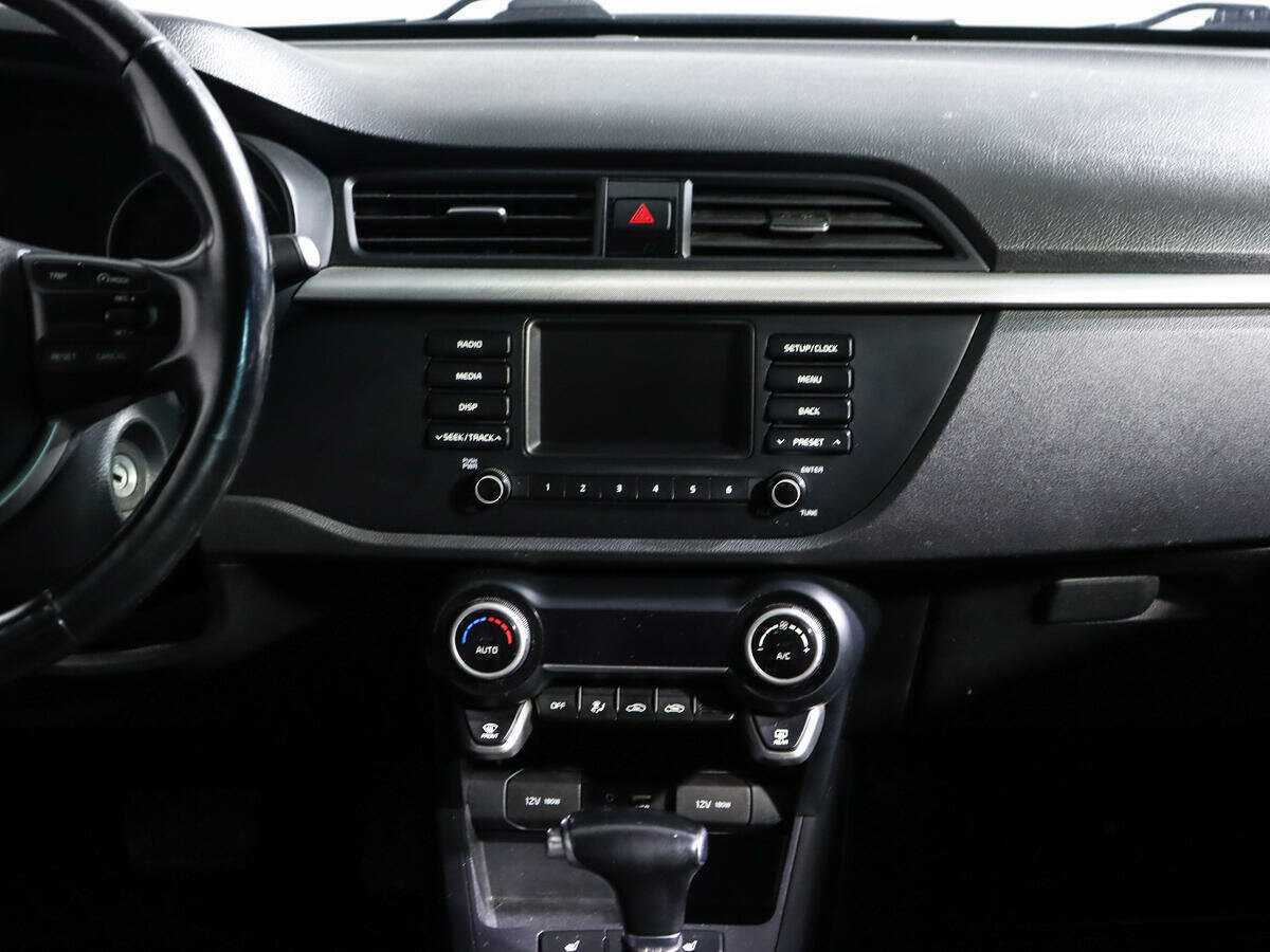 Kia Rio X-Line, 2019 - Фото №10