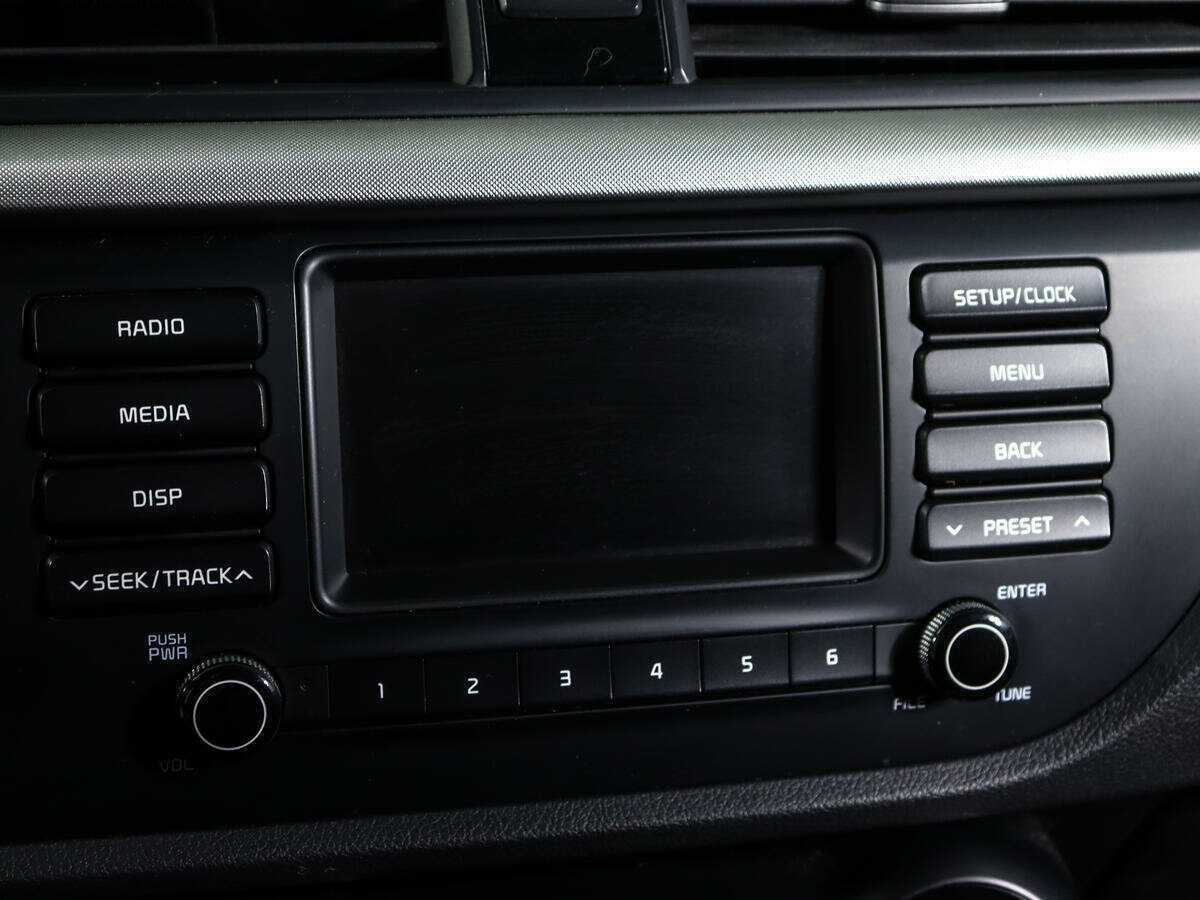 Kia Rio X-Line, 2019 - Фото №17