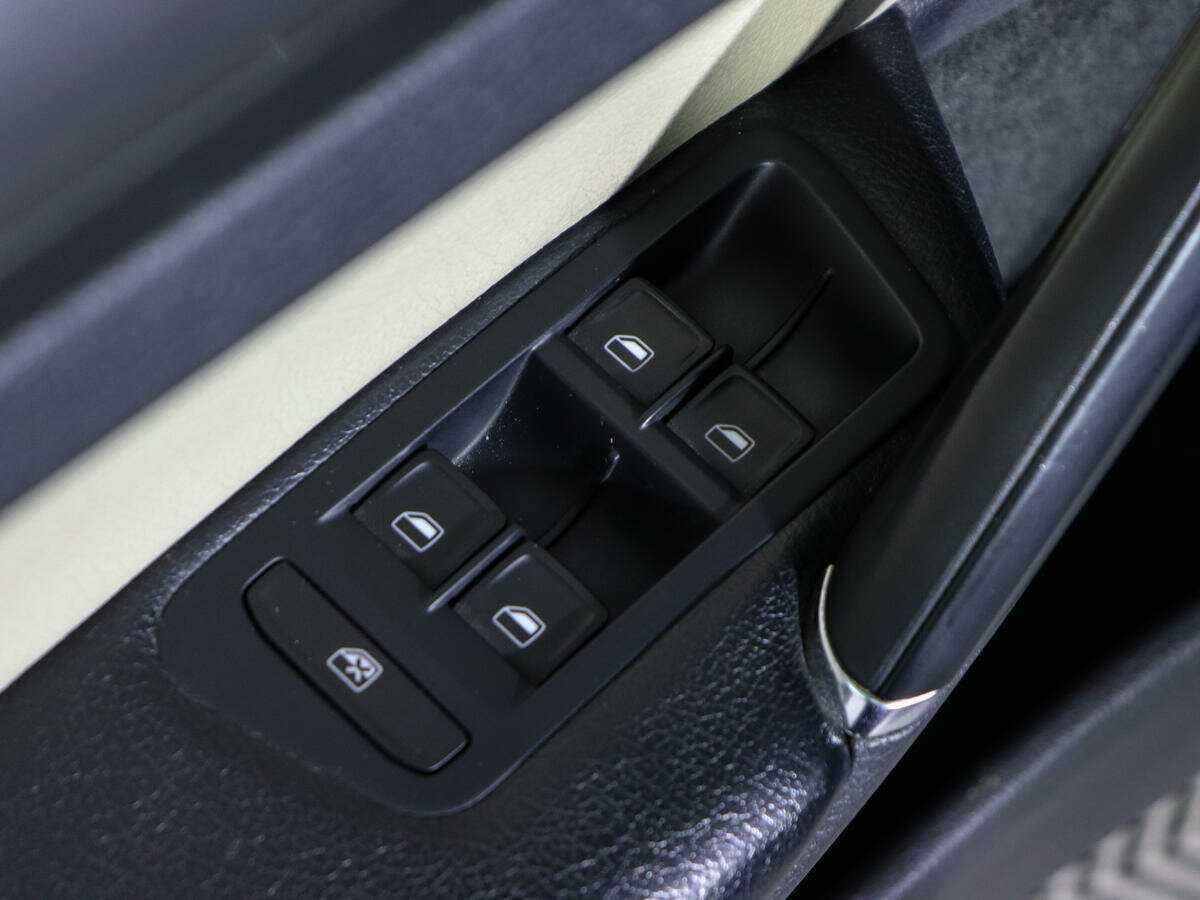 Volkswagen Golf, 2013 - Фото №16