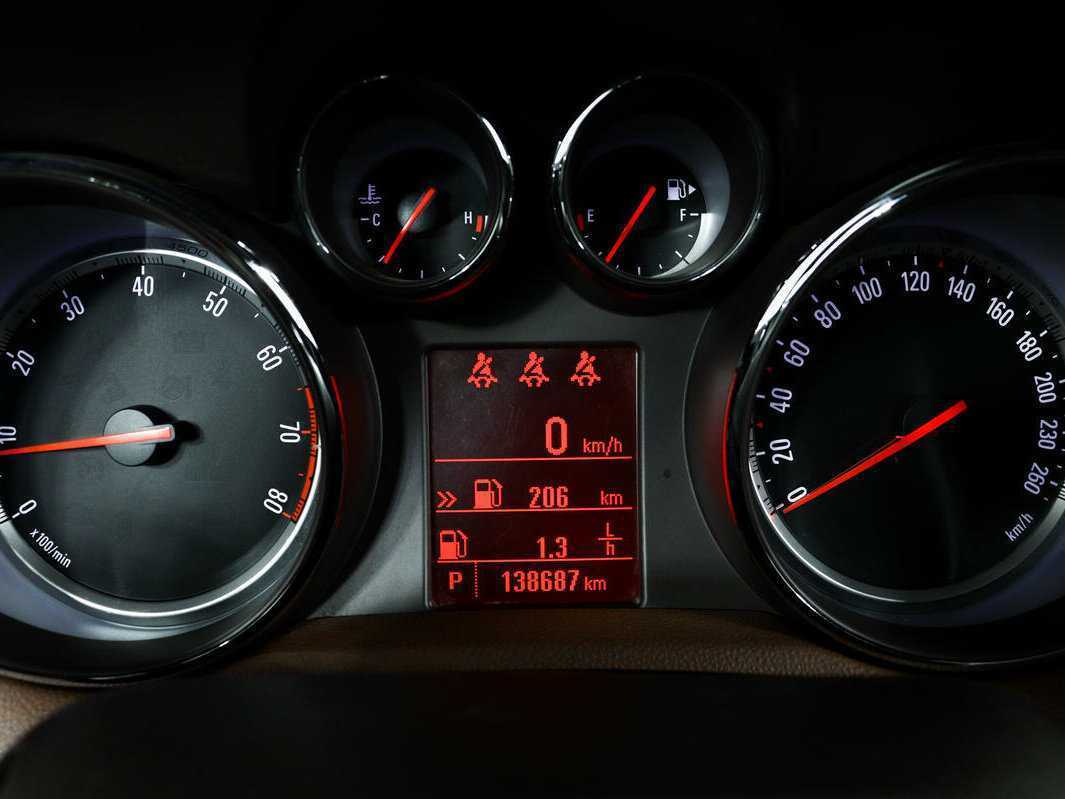 Opel Mokka, 2013 - Фото №9