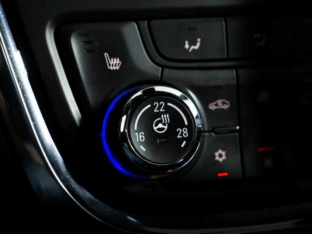 Opel Mokka, 2013 - Фото №15