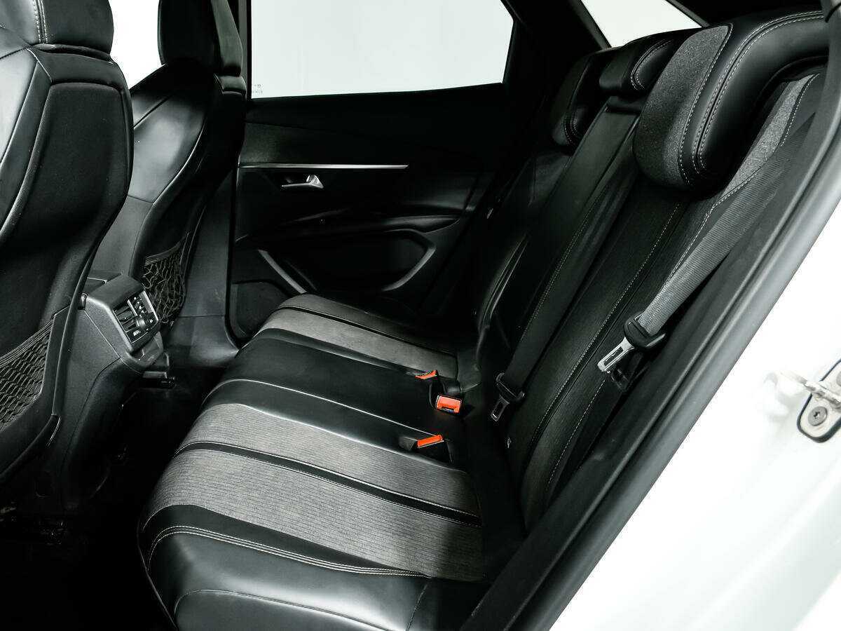 Peugeot 3008, 2017 - Фото №10