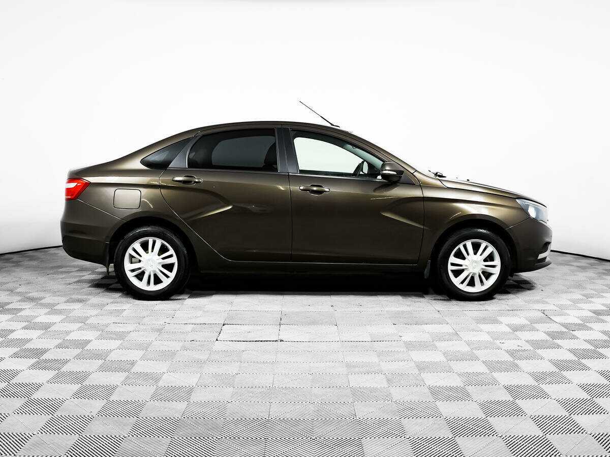 Lada (ВАЗ) Vesta, 2017 - Фото №3