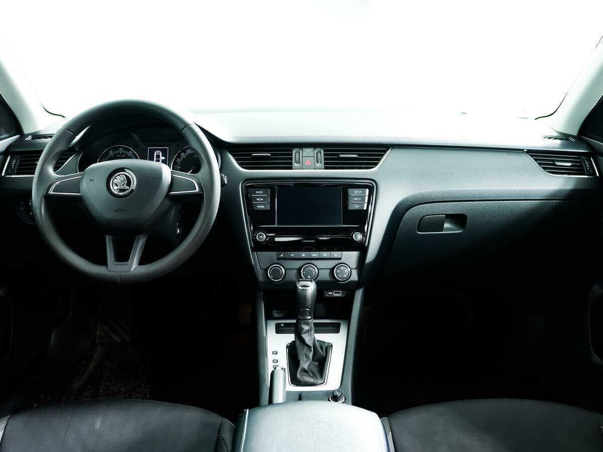 Skoda Octavia, 2018 - Фото №10