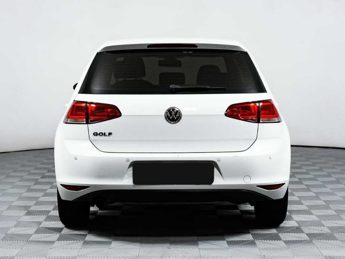 Volkswagen Golf, 2015 - Фото №5