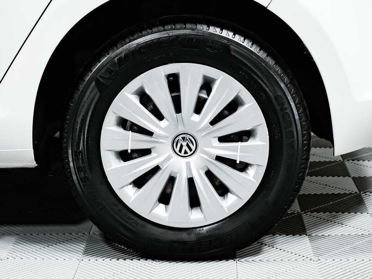 Volkswagen Golf, 2015 - Фото №13