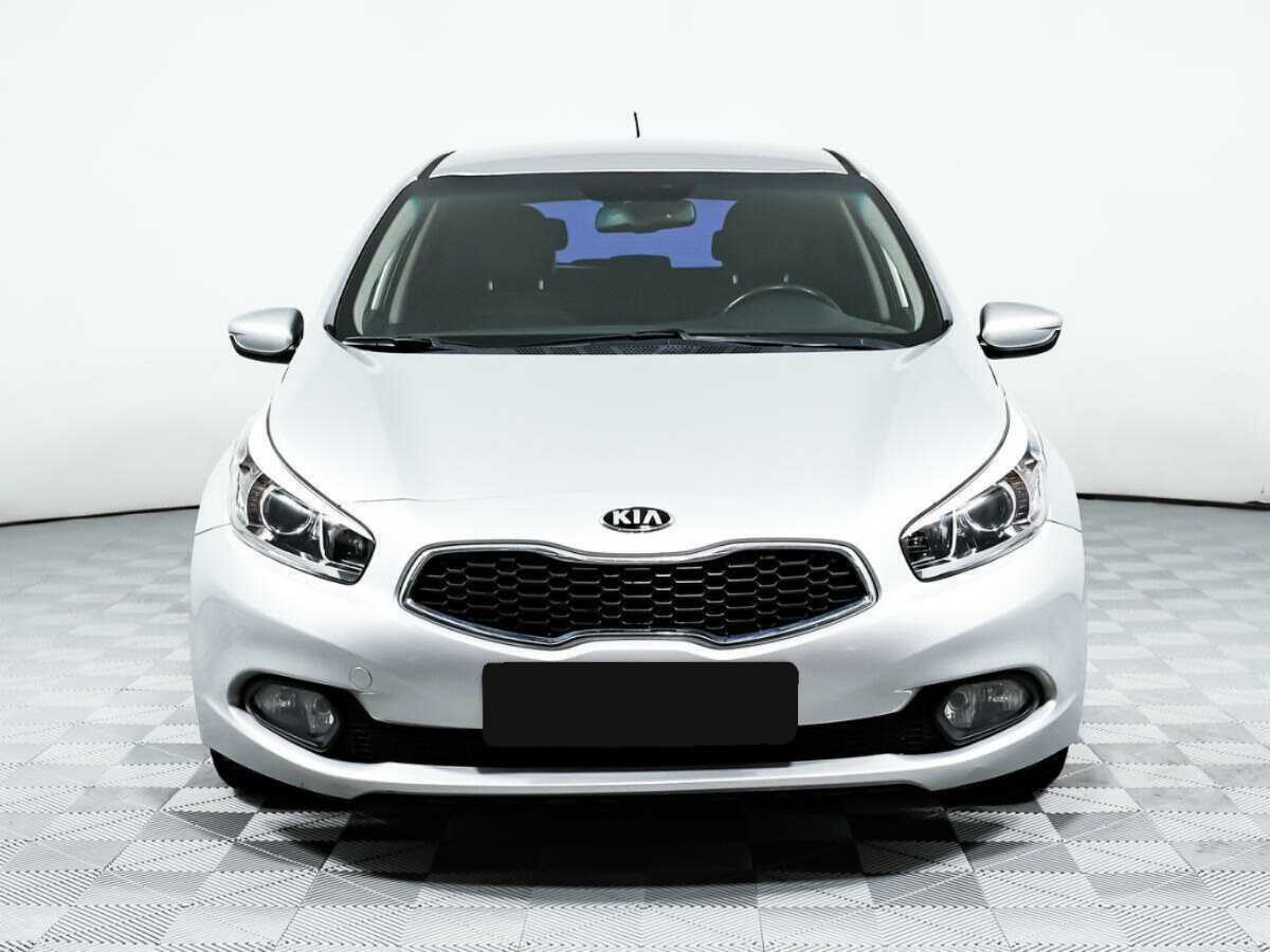 Kia Ceed, 2012 - Фото №1