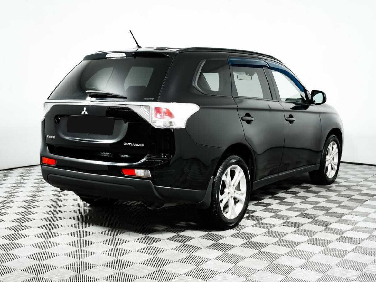 Mitsubishi Outlander, 2012 - Фото №3