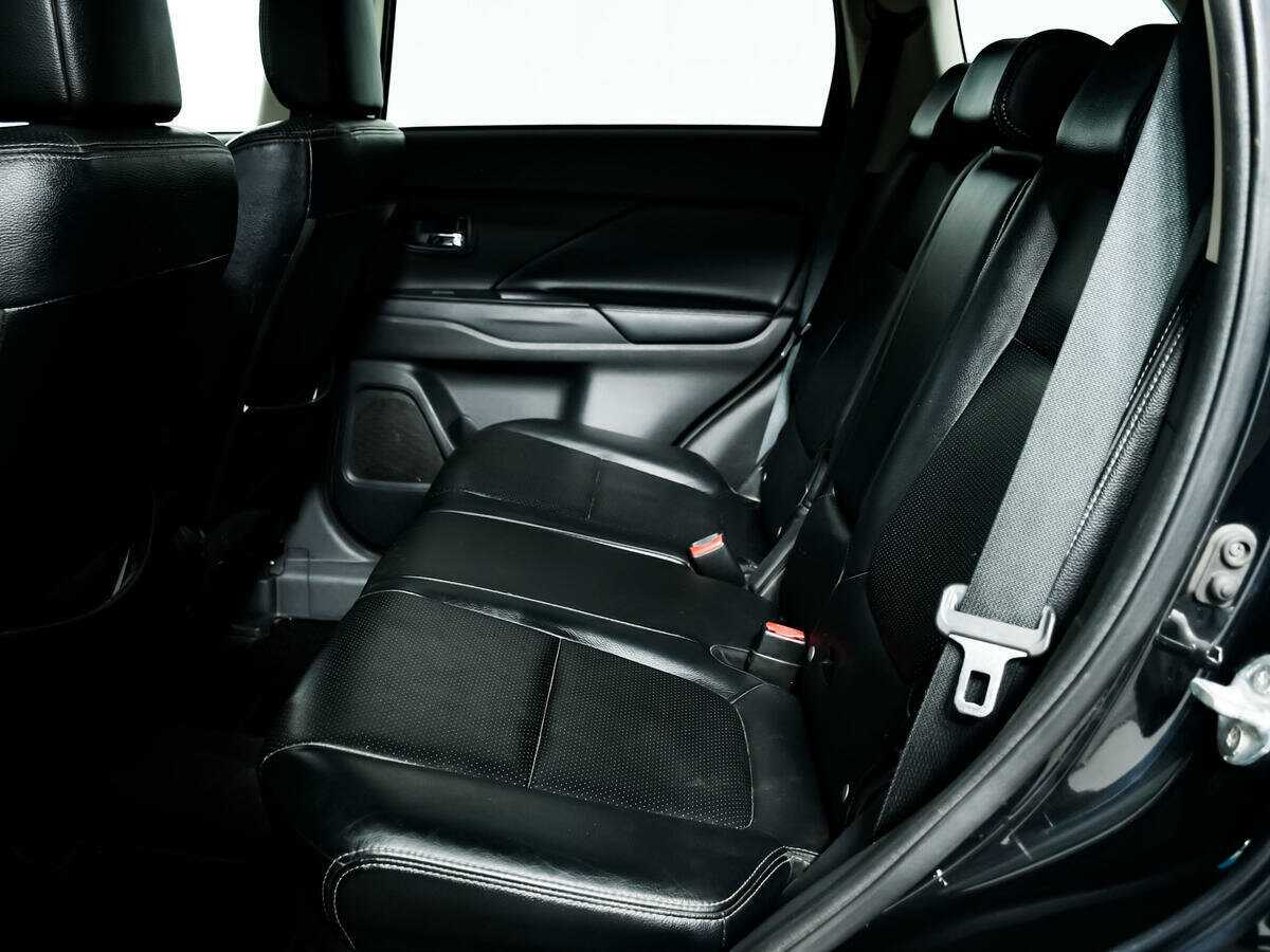 Mitsubishi Outlander, 2012 - Фото №9