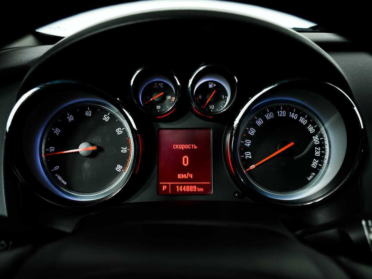 Opel Astra, 2013 - Фото №9