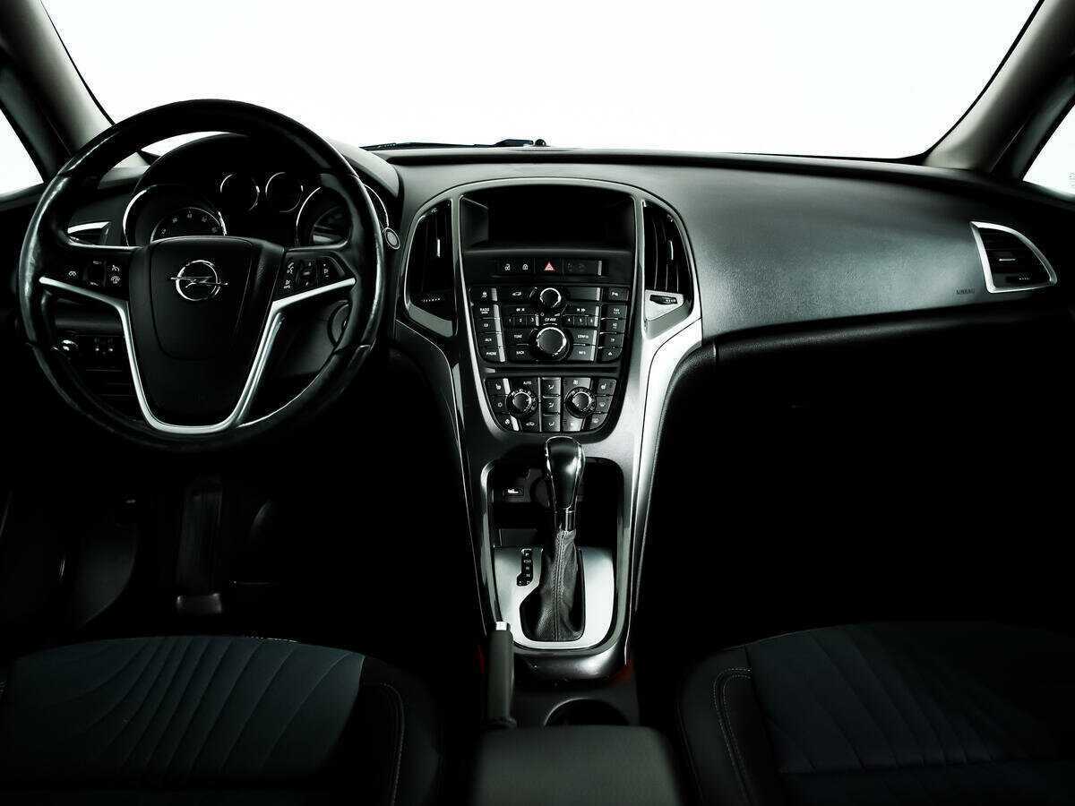 Opel Astra, 2013 - Фото №10