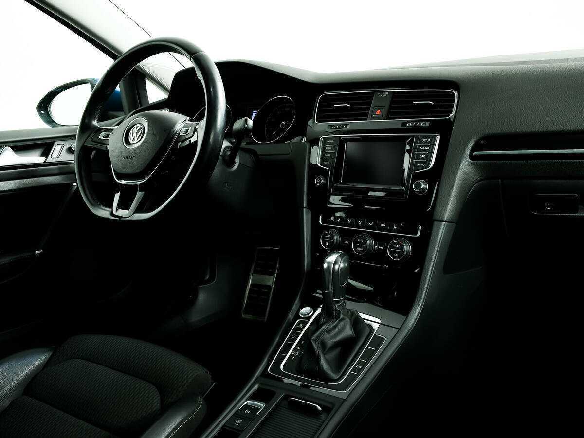 Volkswagen Golf, 2013 - Фото №8