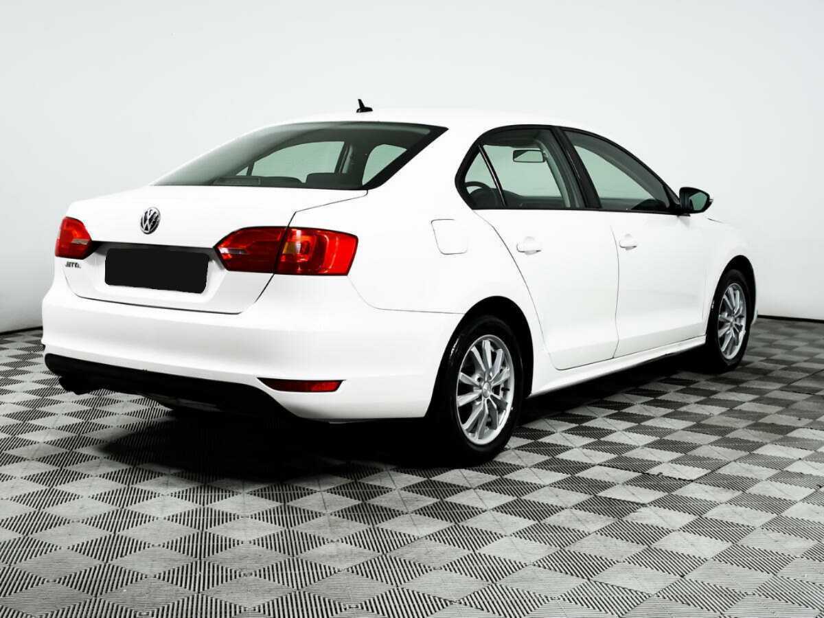 Volkswagen Jetta, 2012 - Фото №4