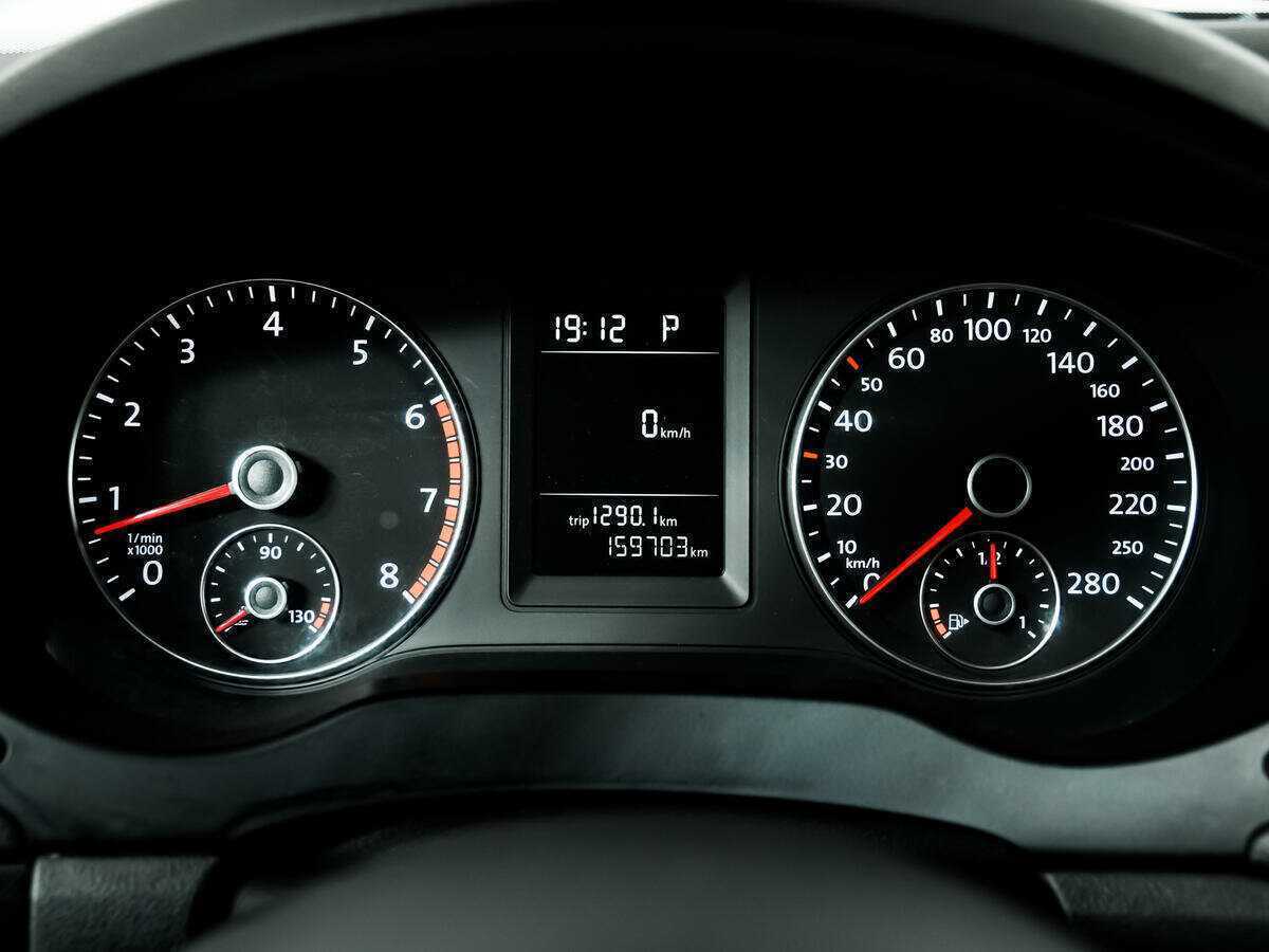 Volkswagen Jetta, 2012 - Фото №9