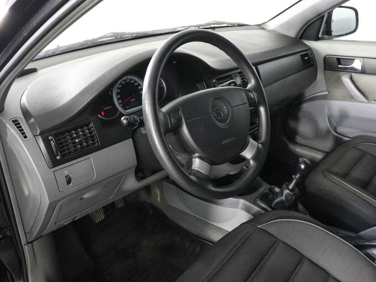 Daewoo Gentra, 2015 - Фото №4