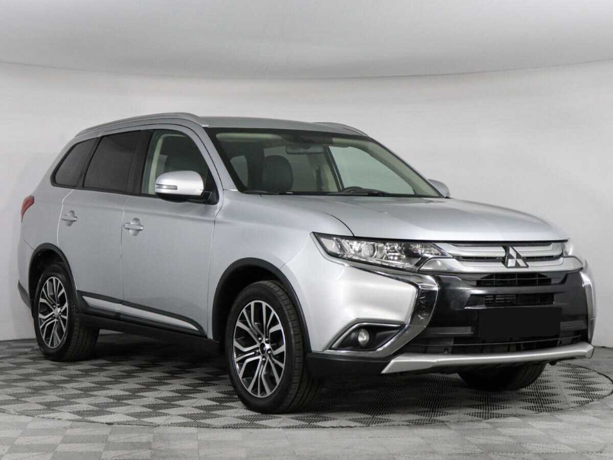 Mitsubishi Outlander, 2017 - Фото №2