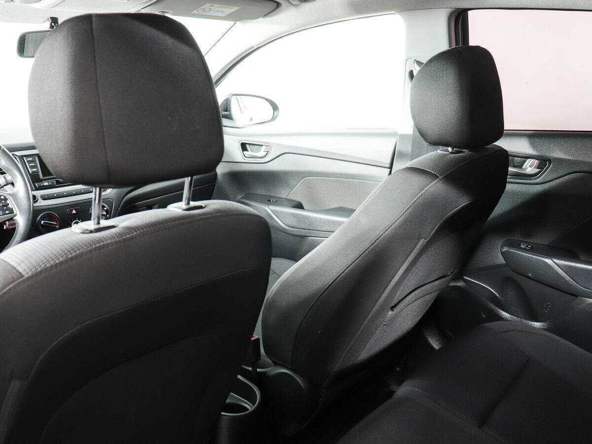 Hyundai Solaris, 2018 - Фото №10