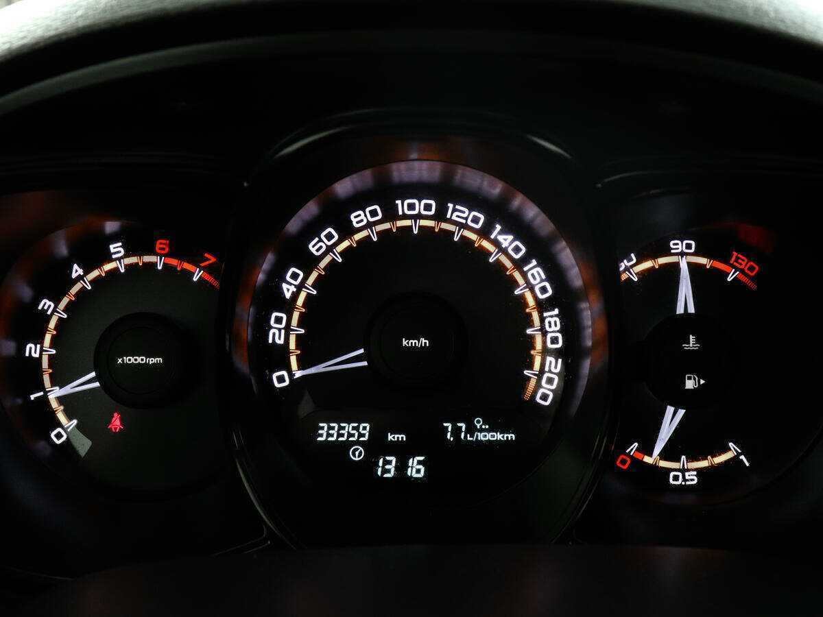 Lada (ВАЗ) Vesta SW, 2021 - Фото №10