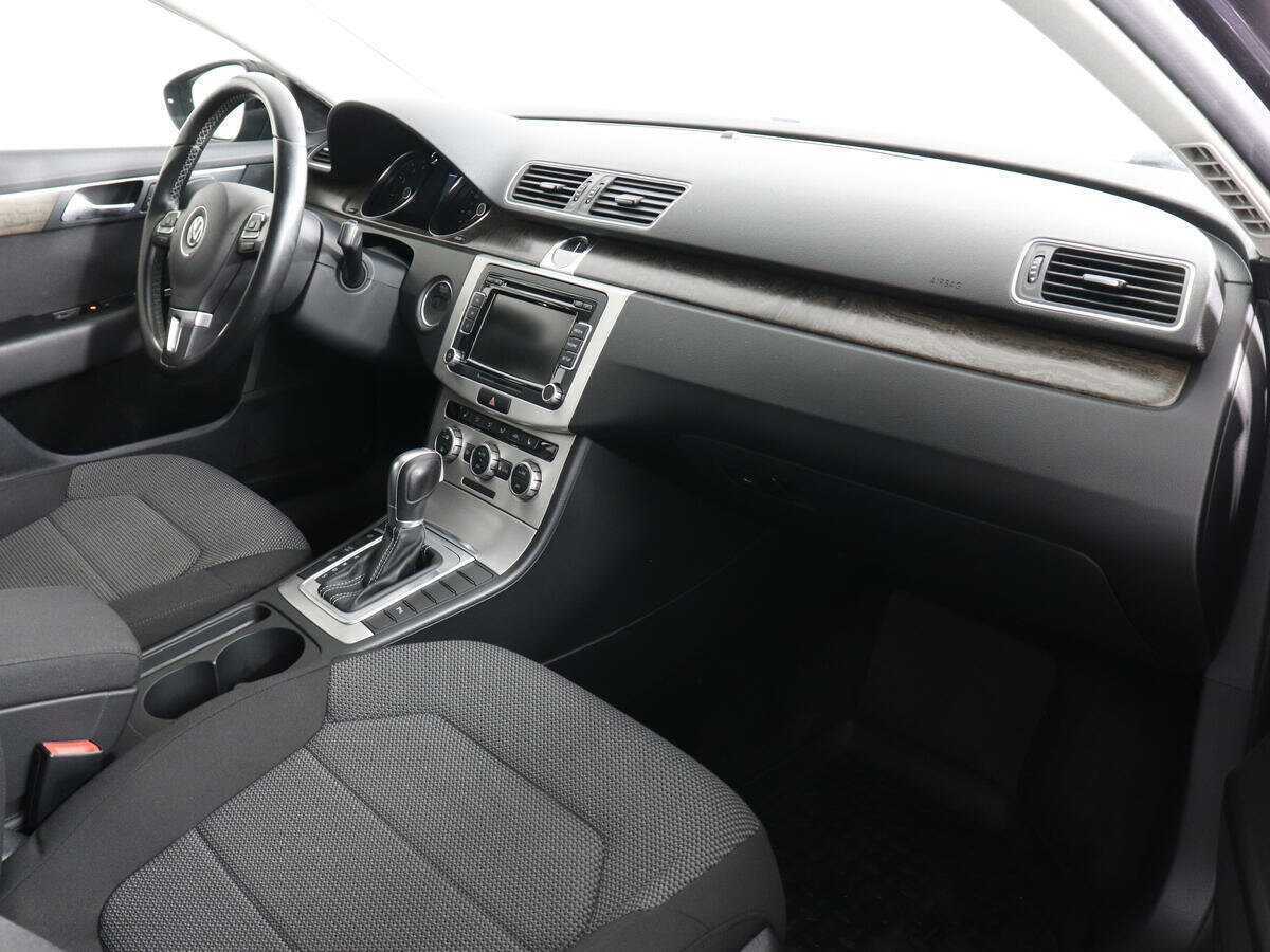 Volkswagen Passat, 2014 - Фото №9