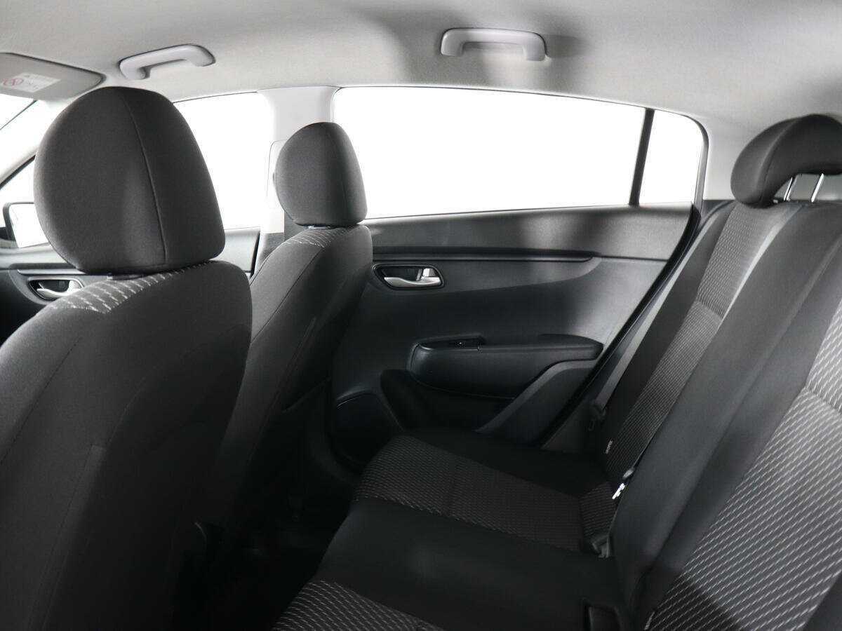 Kia Rio X-Line, 2019 - Фото №13