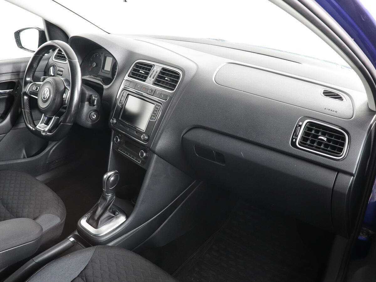 Volkswagen Polo, 2018 - Фото №9