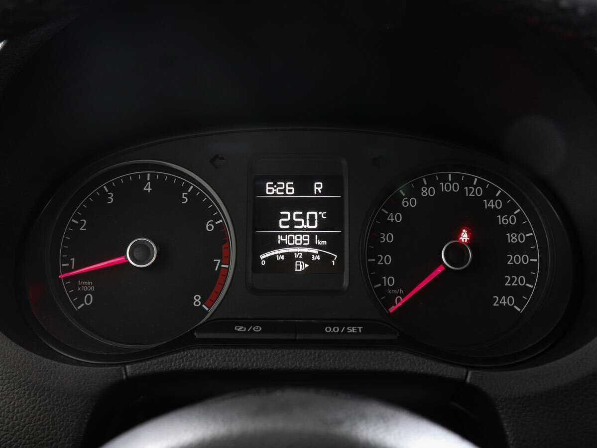 Volkswagen Polo, 2018 - Фото №10