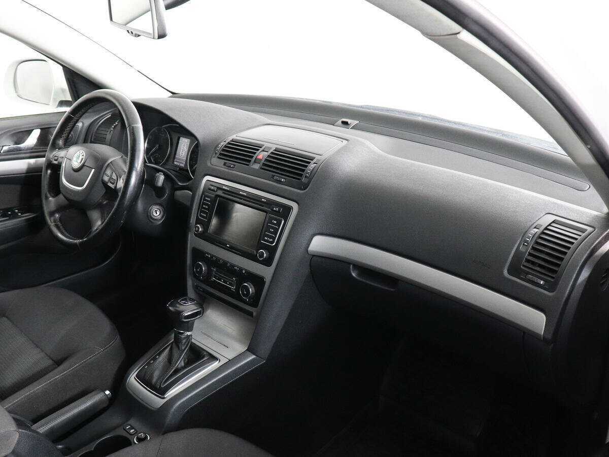 Skoda Octavia, 2012 - Фото №9