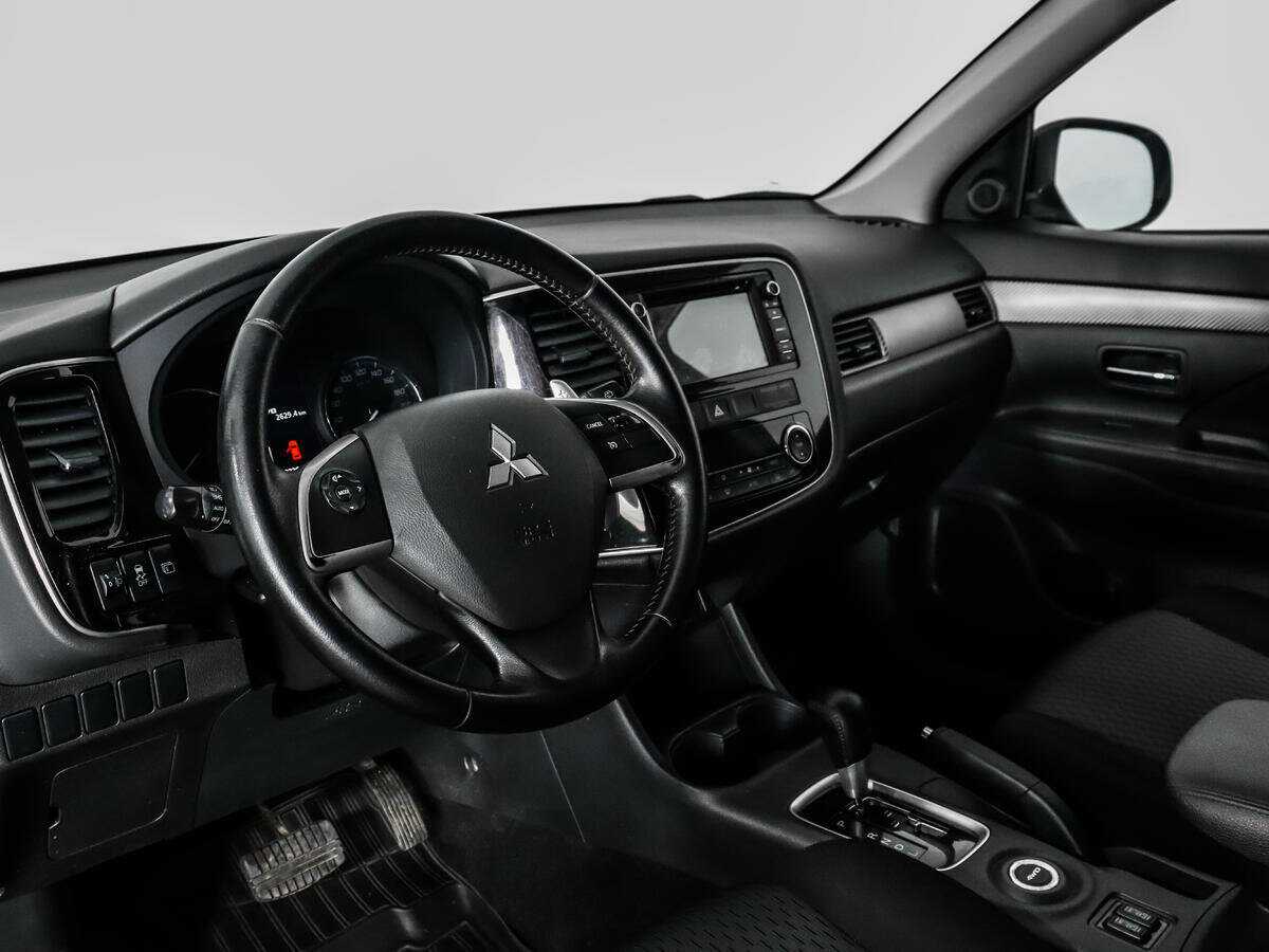 Mitsubishi Outlander, 2014 - Фото №8