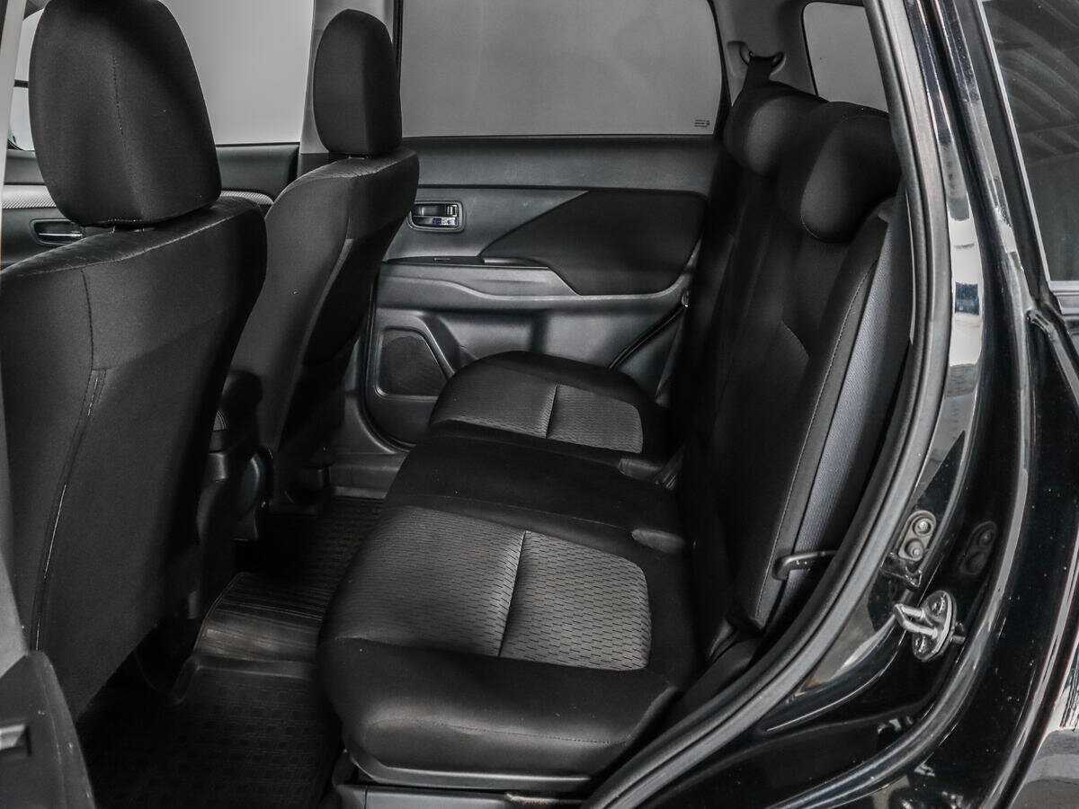 Mitsubishi Outlander, 2014 - Фото №9