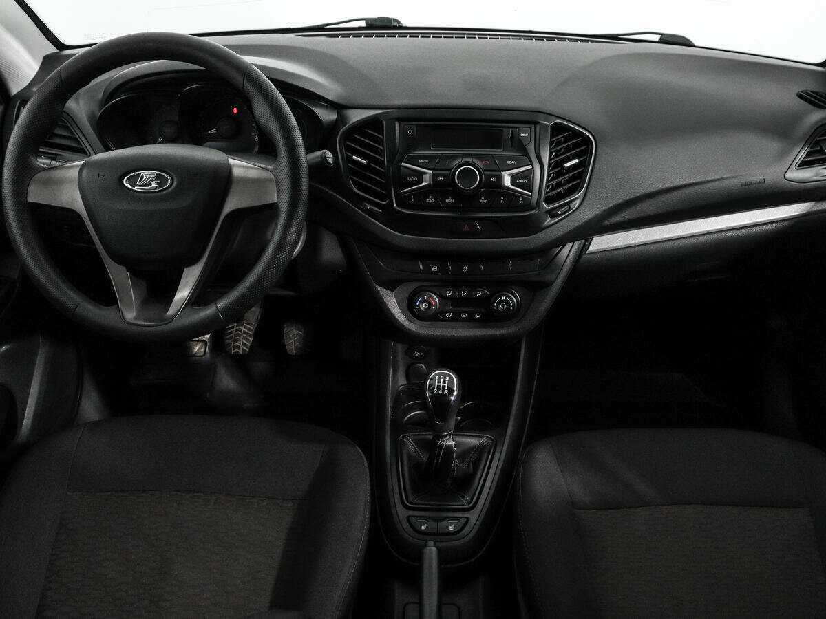 Lada (ВАЗ) Vesta, 2017 - Фото №9