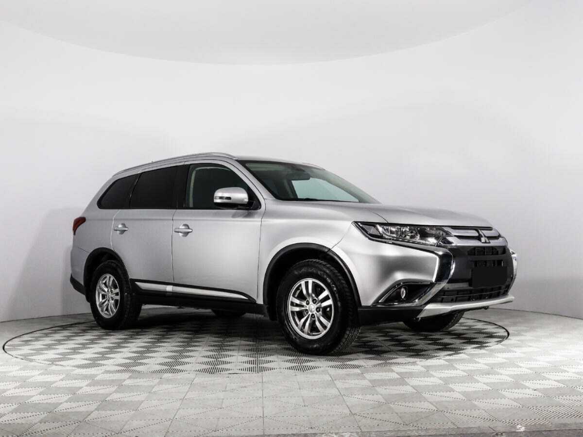 Mitsubishi Outlander, 2015 - Фото №2