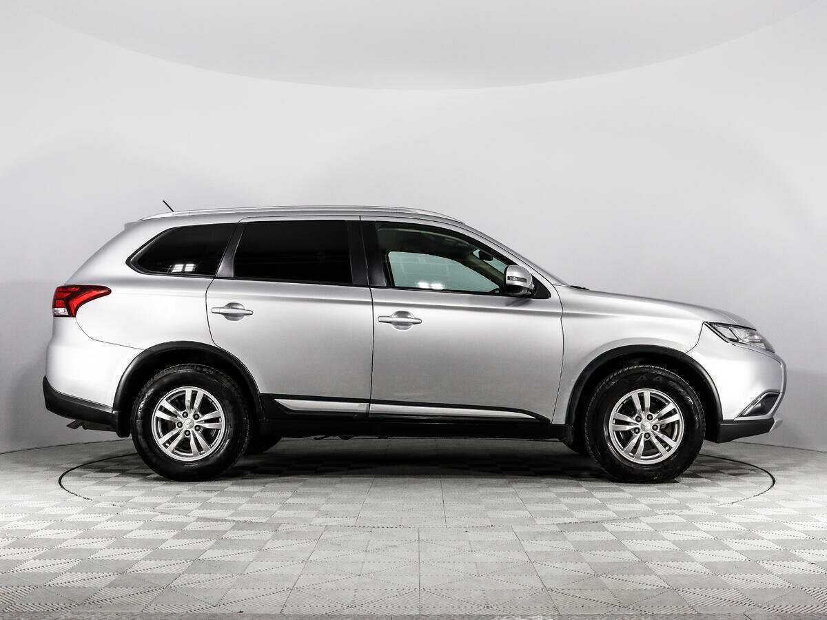 Mitsubishi Outlander, 2015 - Фото №3