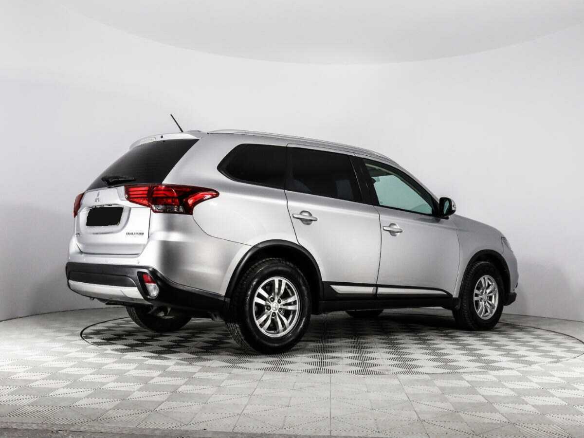 Mitsubishi Outlander, 2015 - Фото №4