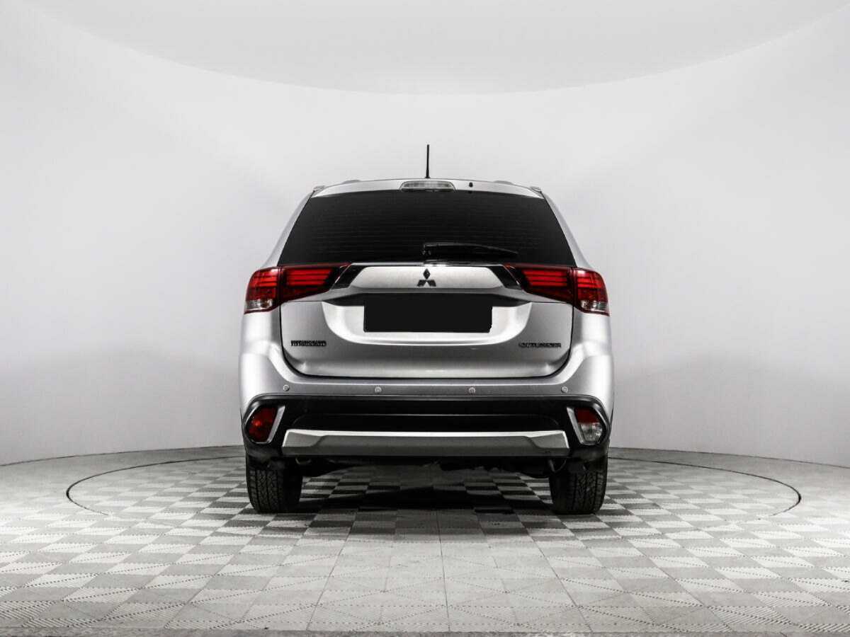 Mitsubishi Outlander, 2015 - Фото №5