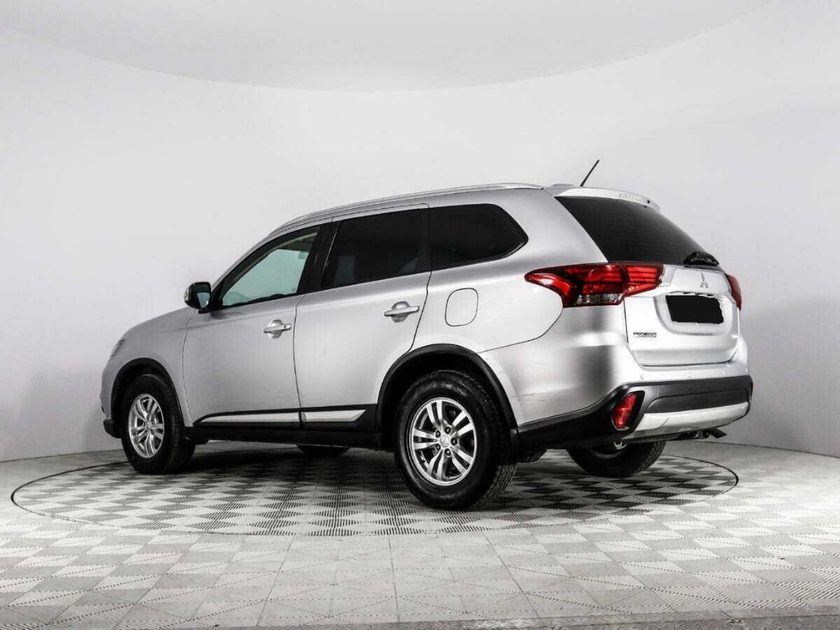 Mitsubishi Outlander, 2015 - Фото №6