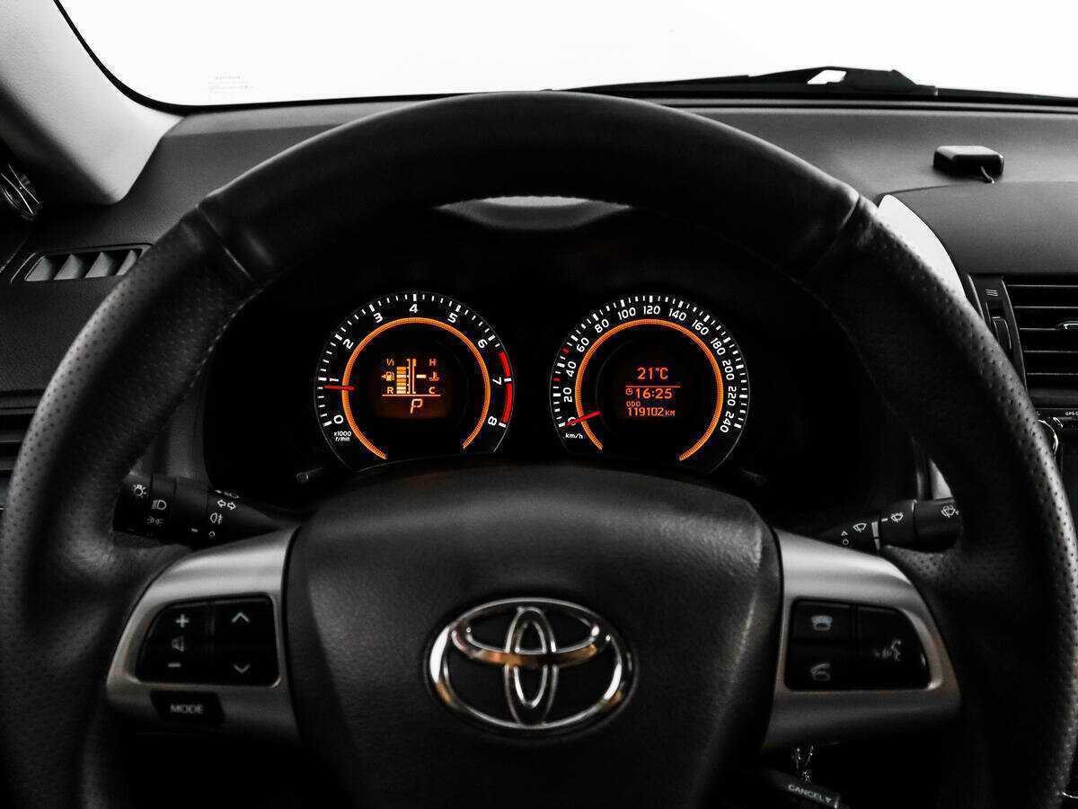 Toyota Corolla, 2012 - Фото №15
