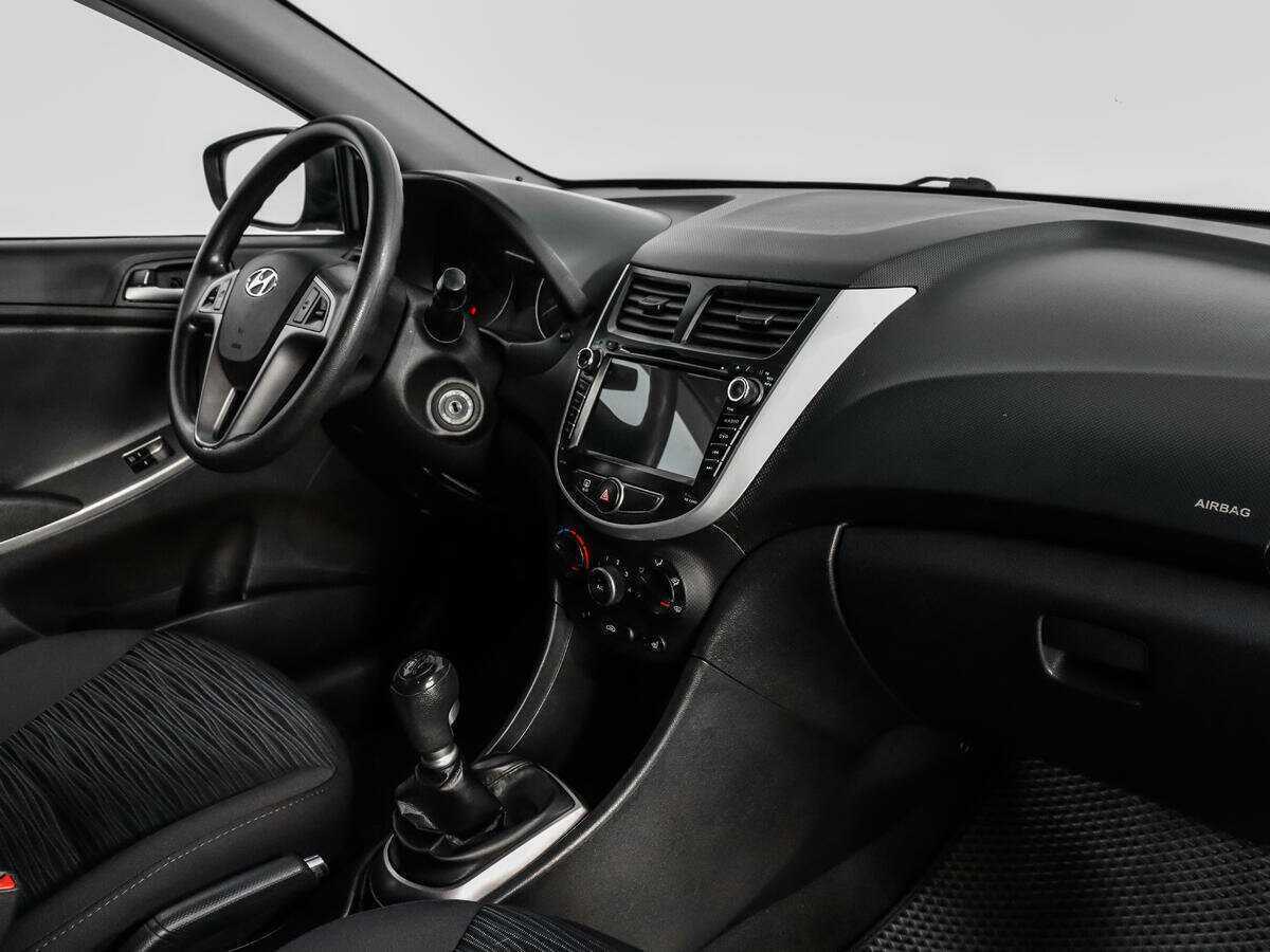 Hyundai Solaris, 2014 - Фото №10