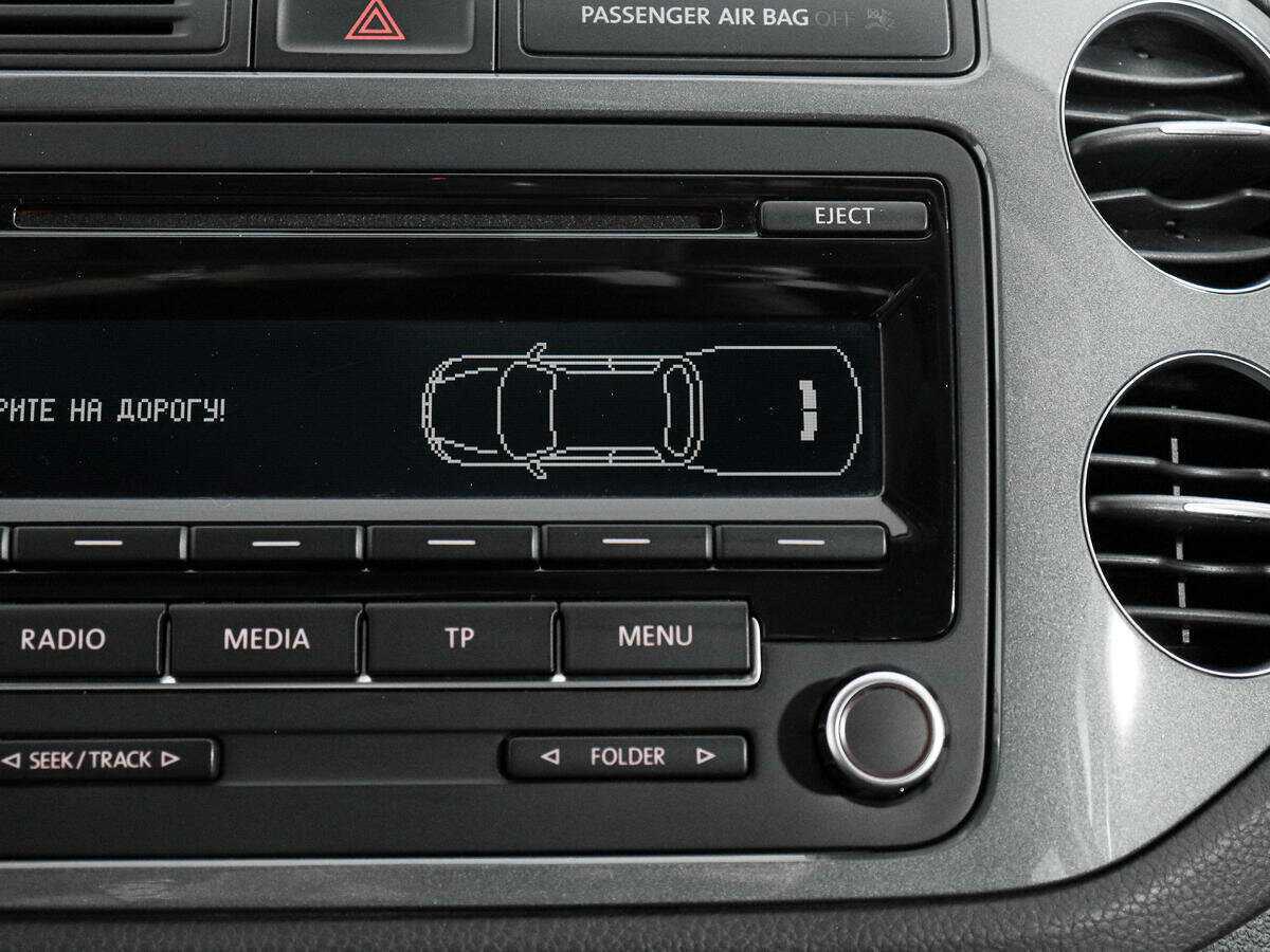 Volkswagen Tiguan, 2013 - Фото №12