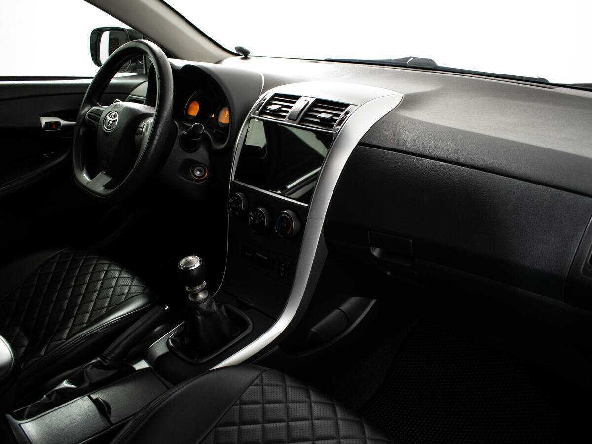 Toyota Corolla, 2012 - Фото №8