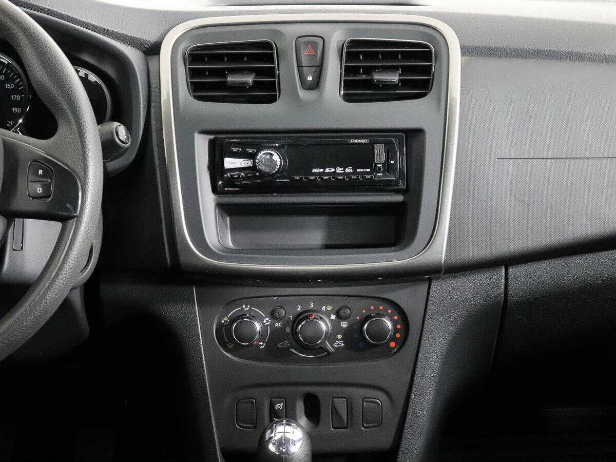 Renault Sandero, 2015 - Фото №13