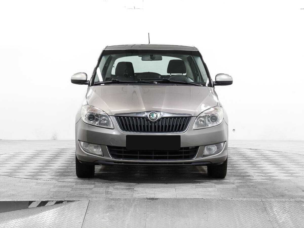 Skoda Fabia, 2012 - Фото №1